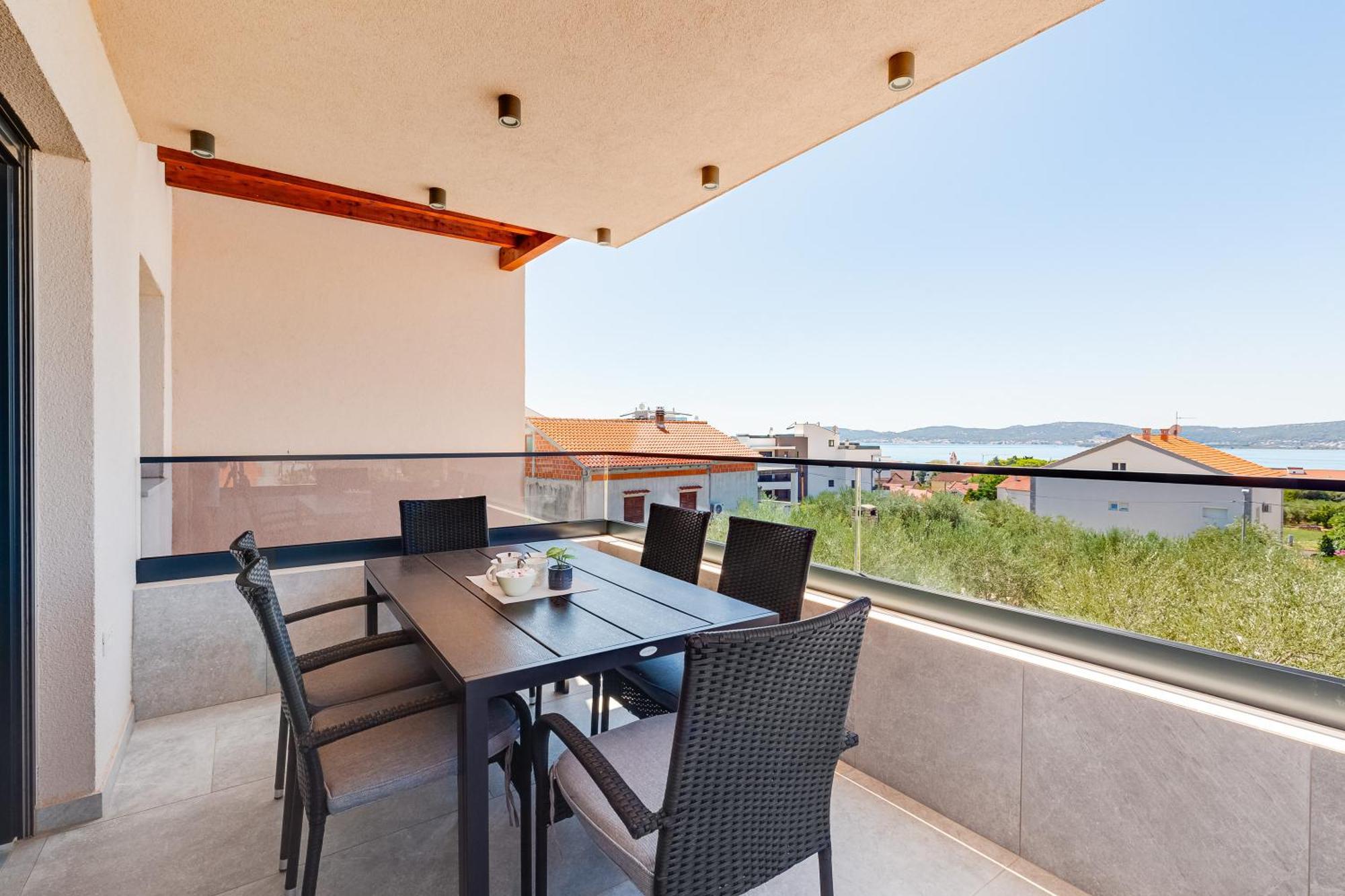Sea Bay View Apartment - Appartement Avec Piscine Et Magnifique Vue Sur Mer Sveti Filip i Jakov Dış mekan fotoğraf
