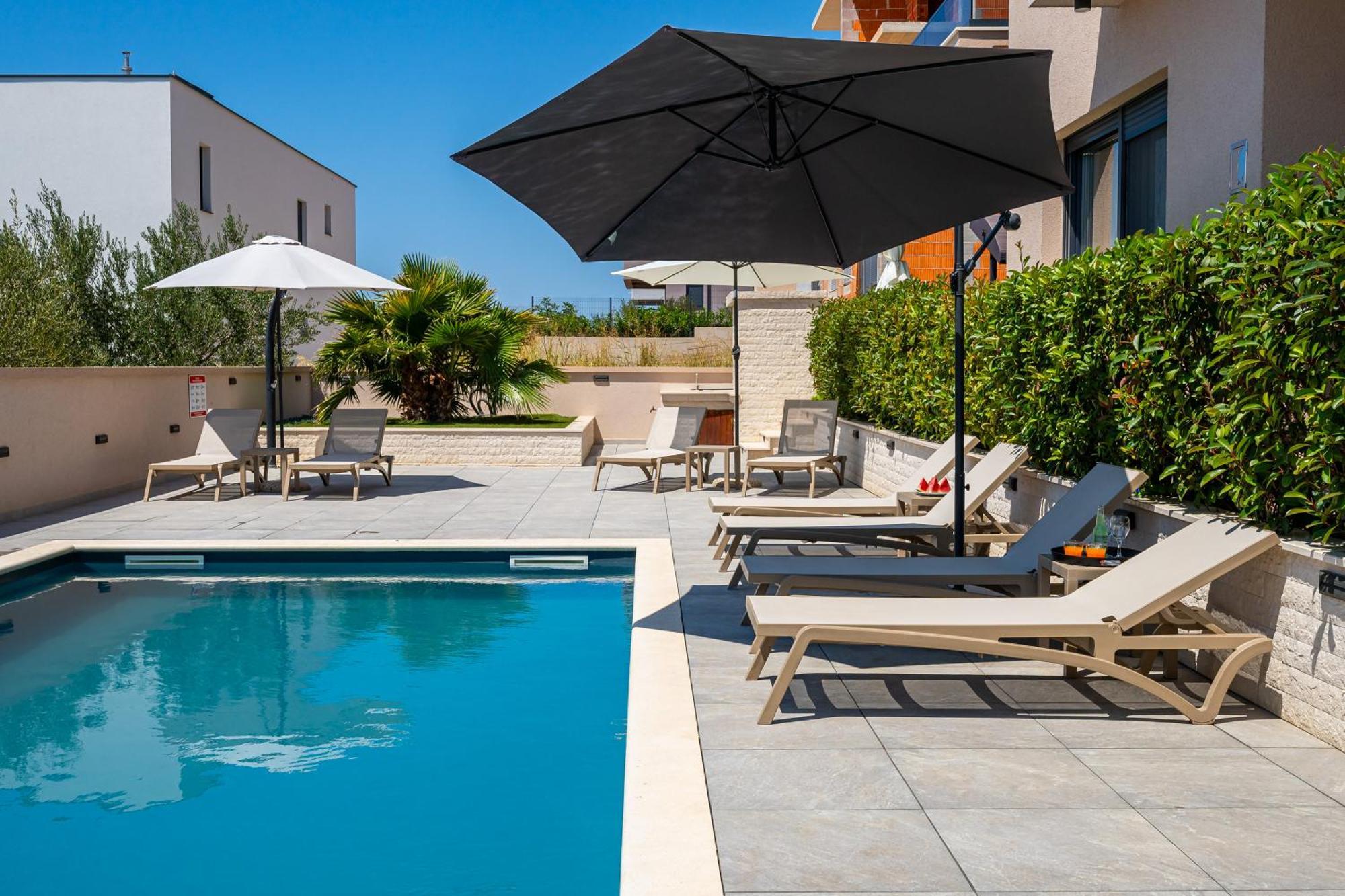 Sea Bay View Apartment - Appartement Avec Piscine Et Magnifique Vue Sur Mer Sveti Filip i Jakov Dış mekan fotoğraf